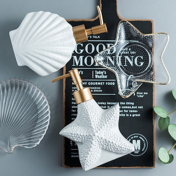 Ceramic Star - White photo