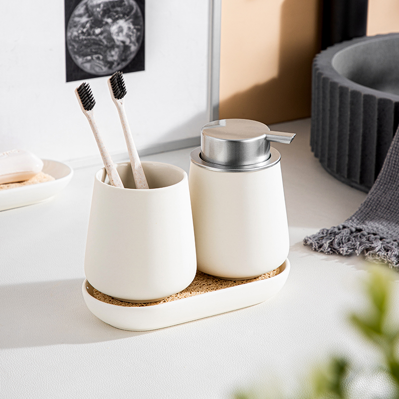 Sera Beige Soap Dispenser Set photo