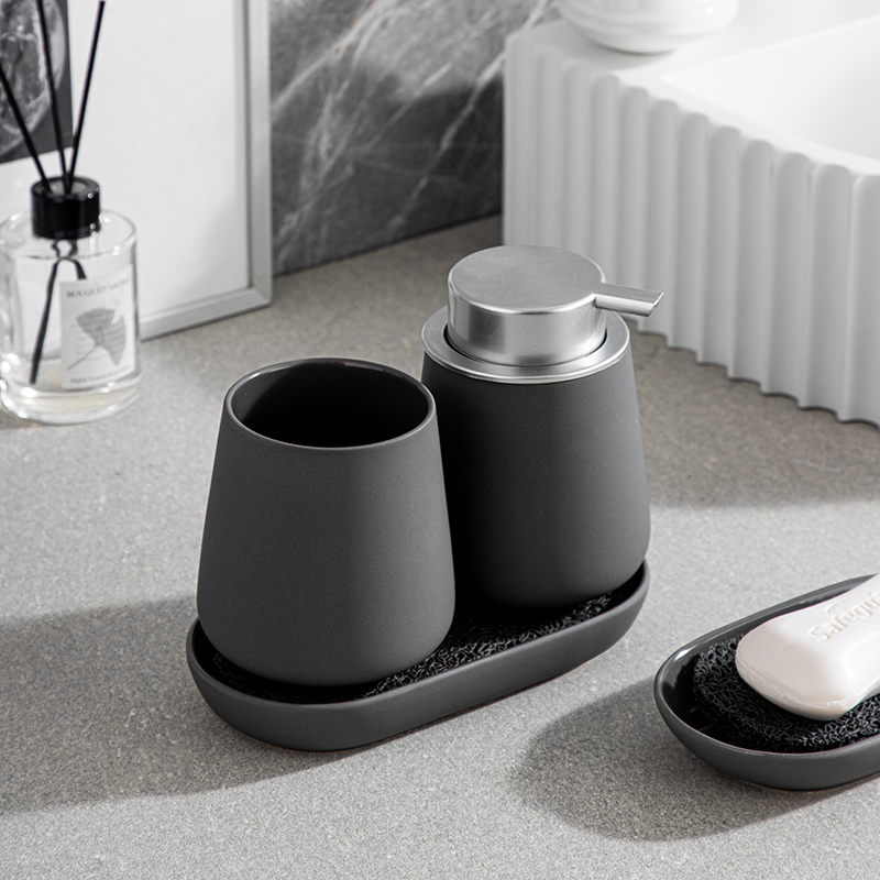 Sera Ash Soap Dispenser Set  photo